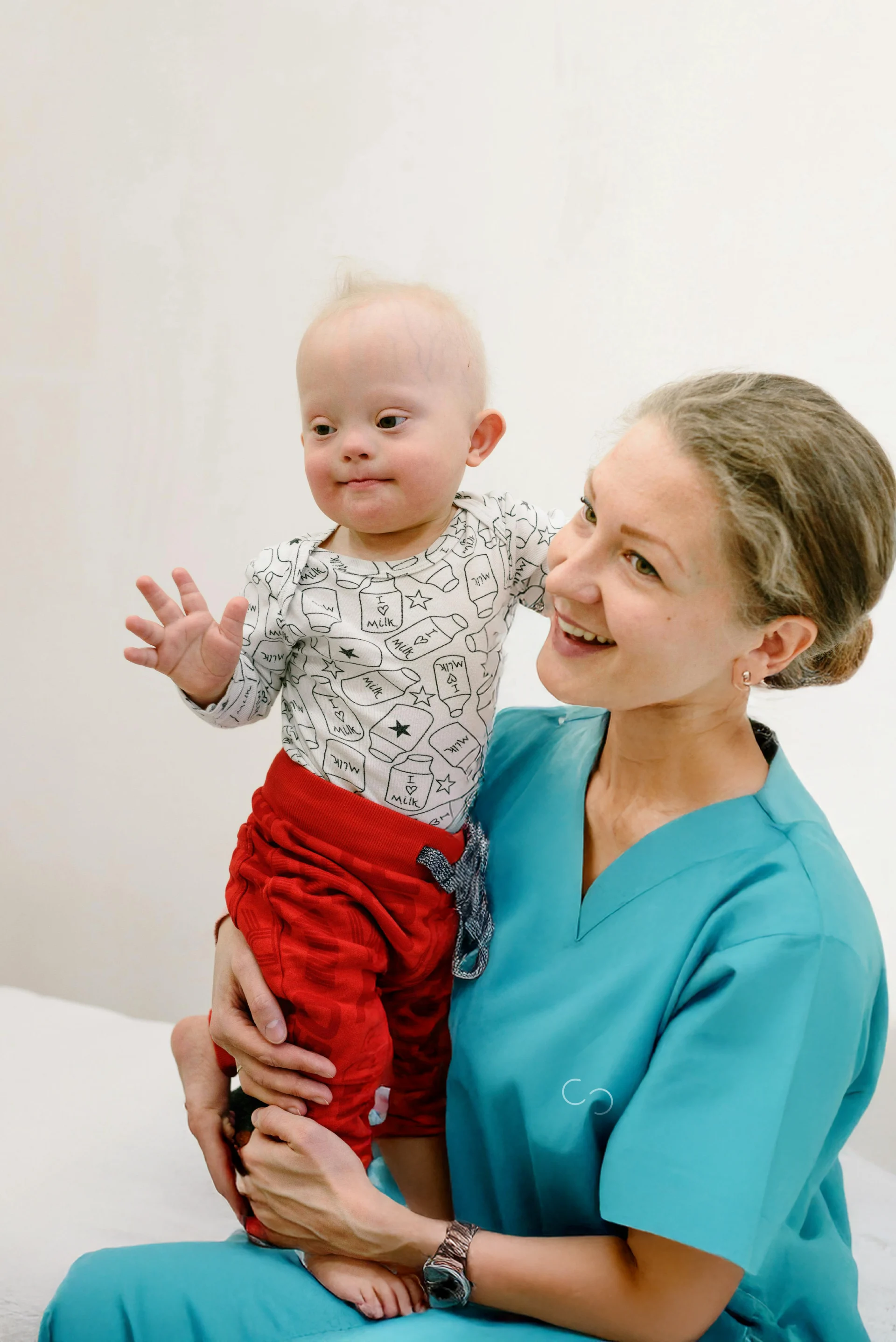 In-home community support Pennsylvania – Caresphere caregiver assisting client with autism